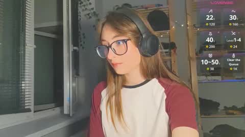 Dana online show from September 22, 9:28 pm