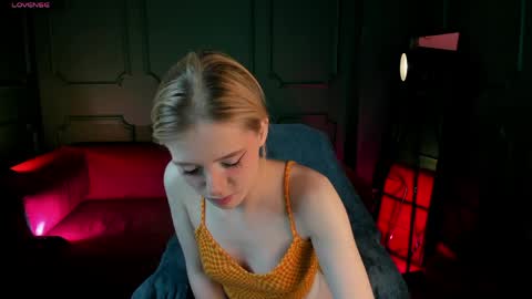 Asuna online show from April 10, 2:11 pm