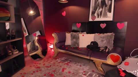 Michelle online show from February 14, 12:24 pm