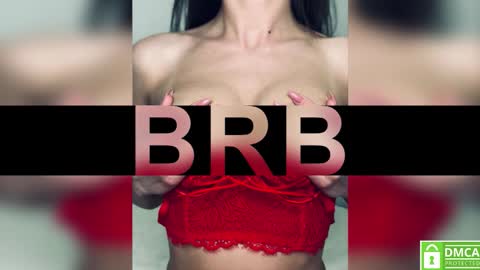 Snapshot of moorekatty chatting on December 17, 9:32 pm Please call my Kattypvt 60 tk in minut open Free Lovense control in pvt online show from December 17, 9:32 pm