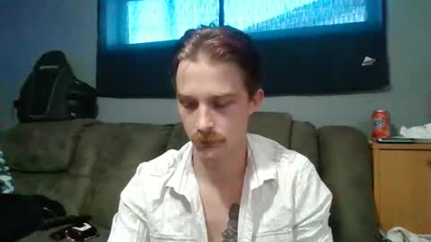 M00SE online show from October 25, 8:58 pm