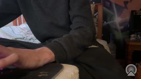 moosee900 online show from February 28, 7:37 pm