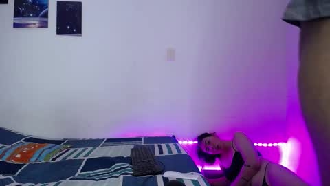 Snapshot of morbo_total69 chatting on November 20, 2:01 am morbo total69 online show from November 20, 2:01 am