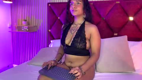 Morticia online show from February 11, 8:36 pm