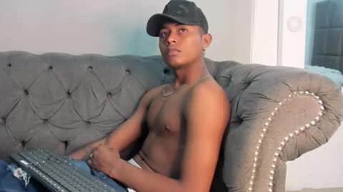 Mmorenito online show from October 11, 6:06 pm