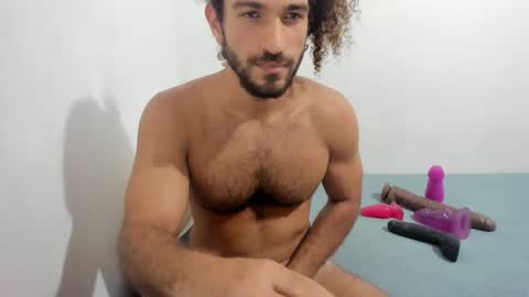 Pipo online show from February 4, 1:59 pm