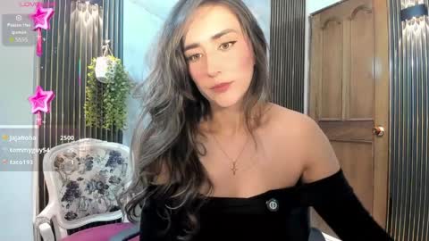 Moriah online show from April 16, 7:25 pm