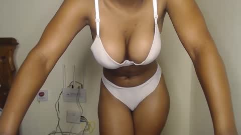 Snapshot of morning_bliss chatting on December 4, 8:34 am Mellisa online show from December 4, 8:34 am