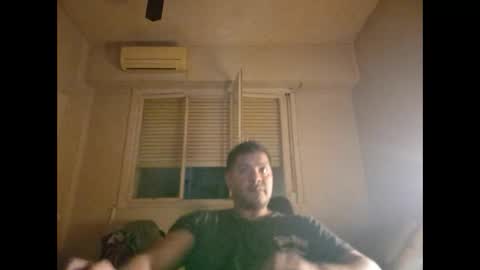 Snapshot of morocho777 chatting on November 5, 5:51 am Bruno online show from November 5, 5:51 am