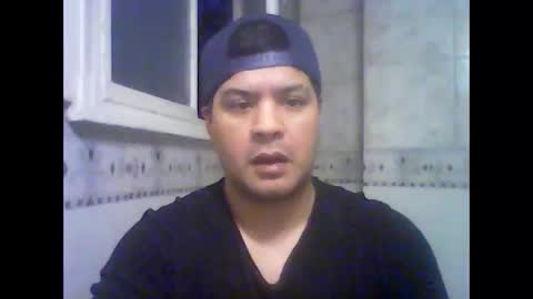 Snapshot of morocho777 chatting on November 23, 11:15 pm Bruno online show from November 23, 11:15 pm