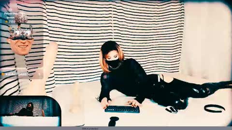 Morphelina online show from December 3, 4:38 pm