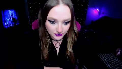 Snapshot of motorkate chatting on December 2, 11:40 pm motorkate online show from December 2, 11:40 pm