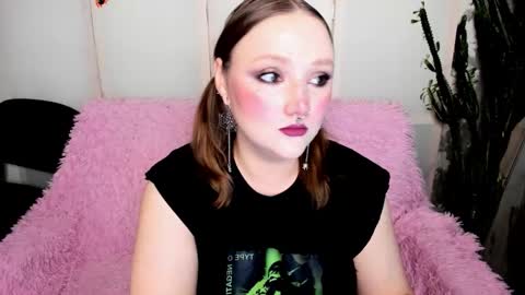 Snapshot of motorkate chatting on September 21, 4:47 am motorkate online show from September 21, 4:47 am