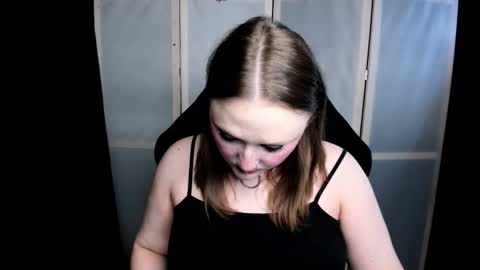 Snapshot of motorkate chatting on November 12, 6:30 pm motorkate online show from November 12, 6:30 pm