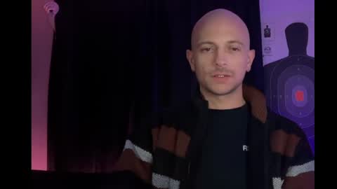 mount_vesuvius online show from April 6, 3:48 am