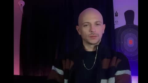 mount_vesuvius online show from April 6, 4:46 am