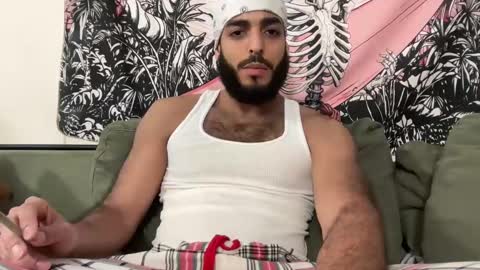 Snapshot of mountaiden chatting on March 11, 12:00 am mountaiden online show from March 11, 12:00 am