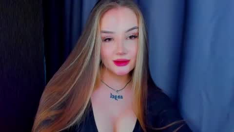 Snapshot of mousemother chatting on March 3, 8:16 am Carolina online show from March 3, 8:16 am