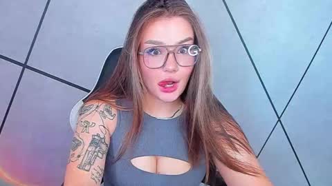 Snapshot of mousemother chatting on October 19, 8:04 am Carolina online show from October 19, 8:04 am