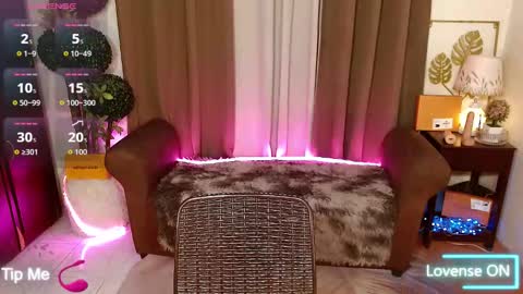 Snapshot of mouthwatering_ayesha chatting on September 26, 2:04 am mouthwatering_ayesha online show from September 26, 2:04 am