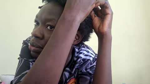 Snapshot of mouthymiss chatting on November 11, 7:08 am Mouthymiss online show from November 11, 7:08 am