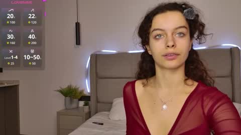 Luna online show from February 13, 9:11 pm