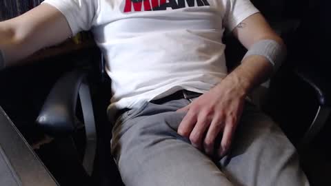 Snapshot of mpmimp chatting on January 14, 8:37 pm mpmimp online show from January 14, 8:37 pm