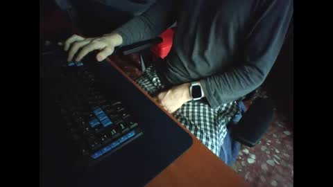 Snapshot of mr0699hotboy chatting on October 26, 1:28 pm mr0699hotboy online show from October 26, 1:28 pm