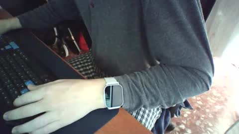 Snapshot of mr0699hotboy chatting on October 30, 10:06 am mr0699hotboy online show from October 30, 10:06 am