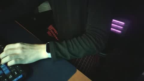 Snapshot of mr0699hotboy chatting on November 16, 5:29 pm mr0699hotboy online show from November 16, 5:29 pm