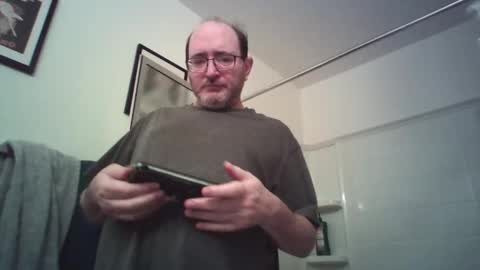 MrAnonymou57 online show from April 2, 3:42 pm