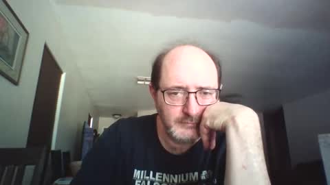 MrAnonymou57 online show from April 3, 6:28 pm