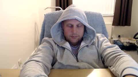 Mr Baldy Likes to Chat online show from October 4, 10:08 pm