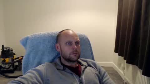 Mr Baldy Likes to Chat online show from October 24, 9:44 pm