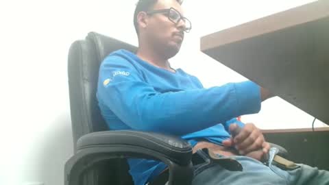 Cane online show from April 22, 7:04 pm