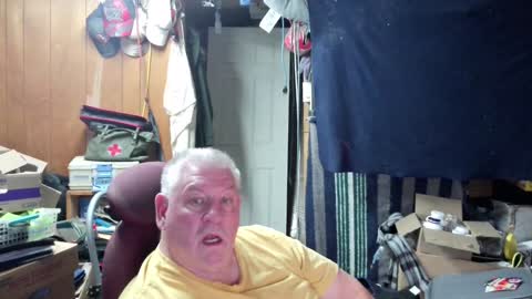 Snapshot of mr_canoe_licker_69 chatting on December 2, 7:38 pm mr_canoe_licker_69 online show from December 2, 7:38 pm
