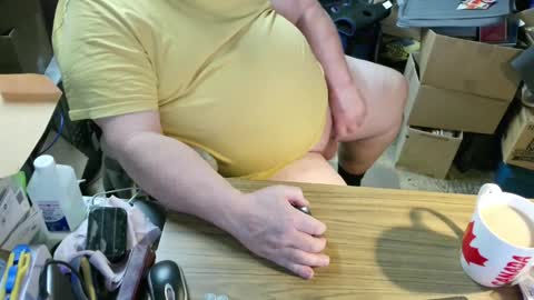 Snapshot of mr_canoe_licker_69 chatting on December 3, 8:06 pm mr_canoe_licker_69 online show from December 3, 8:06 pm