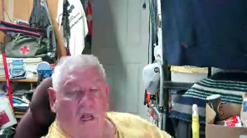 Snapshot of mr_canoe_licker_69 chatting on January 18, 7:48 pm mr_canoe_licker_69 online show from January 18, 7:48 pm