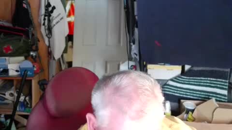 Snapshot of mr_canoe_licker_69 chatting on January 24, 6:35 pm mr_canoe_licker_69 online show from January 24, 6:35 pm
