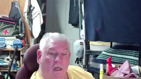 Snapshot of mr_canoe_licker_69 chatting on January 29, 5:13 pm mr_canoe_licker_69 online show from January 29, 5:13 pm