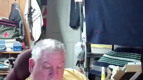 Snapshot of mr_canoe_licker_69 chatting on January 31, 3:22 pm mr_canoe_licker_69 online show from January 31, 3:22 pm