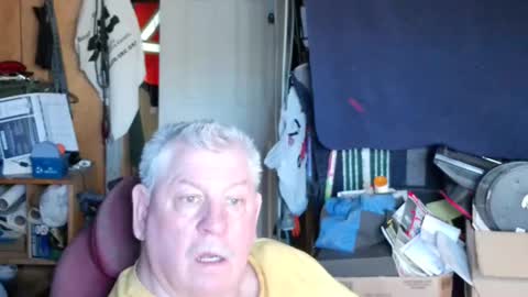Snapshot of mr_canoe_licker_69 chatting on March 11, 7:14 pm mr_canoe_licker_69 online show from March 11, 7:14 pm