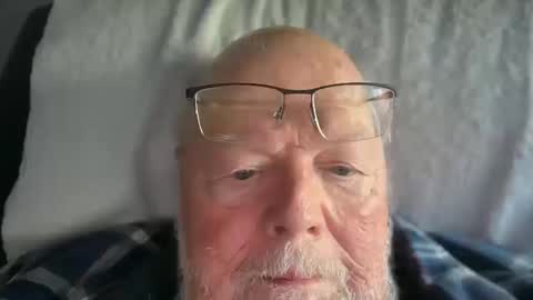 Snapshot of mr_frasier chatting on October 15, 8:31 pm Jess online show from October 15, 8:31 pm