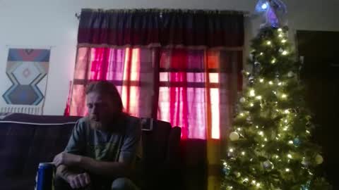 mr_happy12 online show from December 17, 2:00 pm