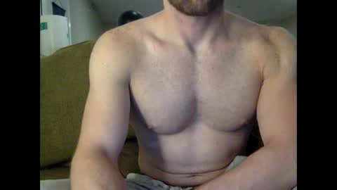 Snapshot of mr_himm chatting on April 28, 1:37 am mr_himm online show from April 28, 1:37 am