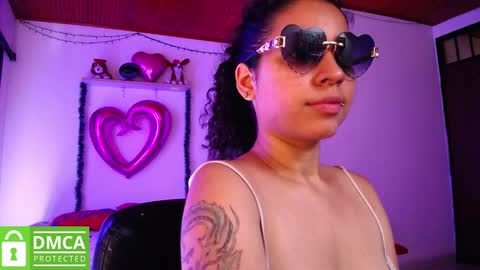 Snapshot of mr_mrscurie chatting on December 29, 4:40 pm Mr  Mrs Curie online show from December 29, 4:40 pm