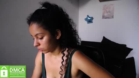 Snapshot of mr_mrscurie chatting on January 11, 10:40 pm Mr  Mrs Curie online show from January 11, 10:40 pm