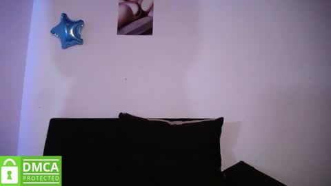 Snapshot of mr_mrscurie chatting on February 14, 1:23 am Mr  Mrs Curie online show from February 14, 1:23 am