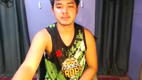 Snapshot of mr_olivercummerx chatting on November 5, 7:30 am mr_olivercummerx online show from November 5, 7:30 am