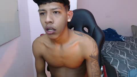 mr_stiven_ online show from January 6, 5:30 am